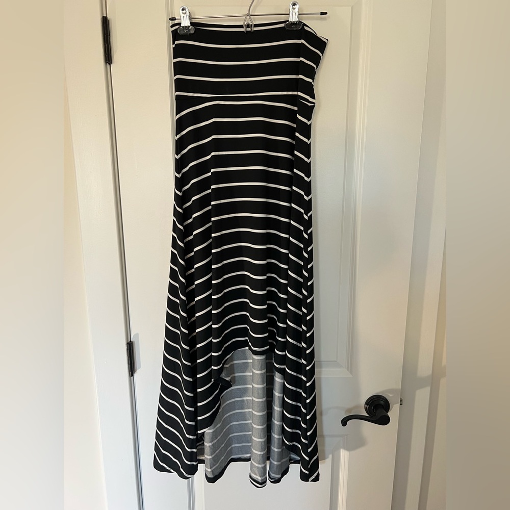 New LulaRoe Olivia High Low Skirt - XS